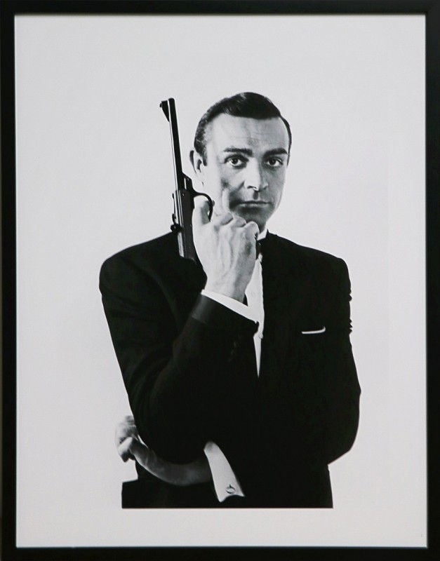 FRAME JAMES BOND WITH A GUN - DECOR LIGHTS